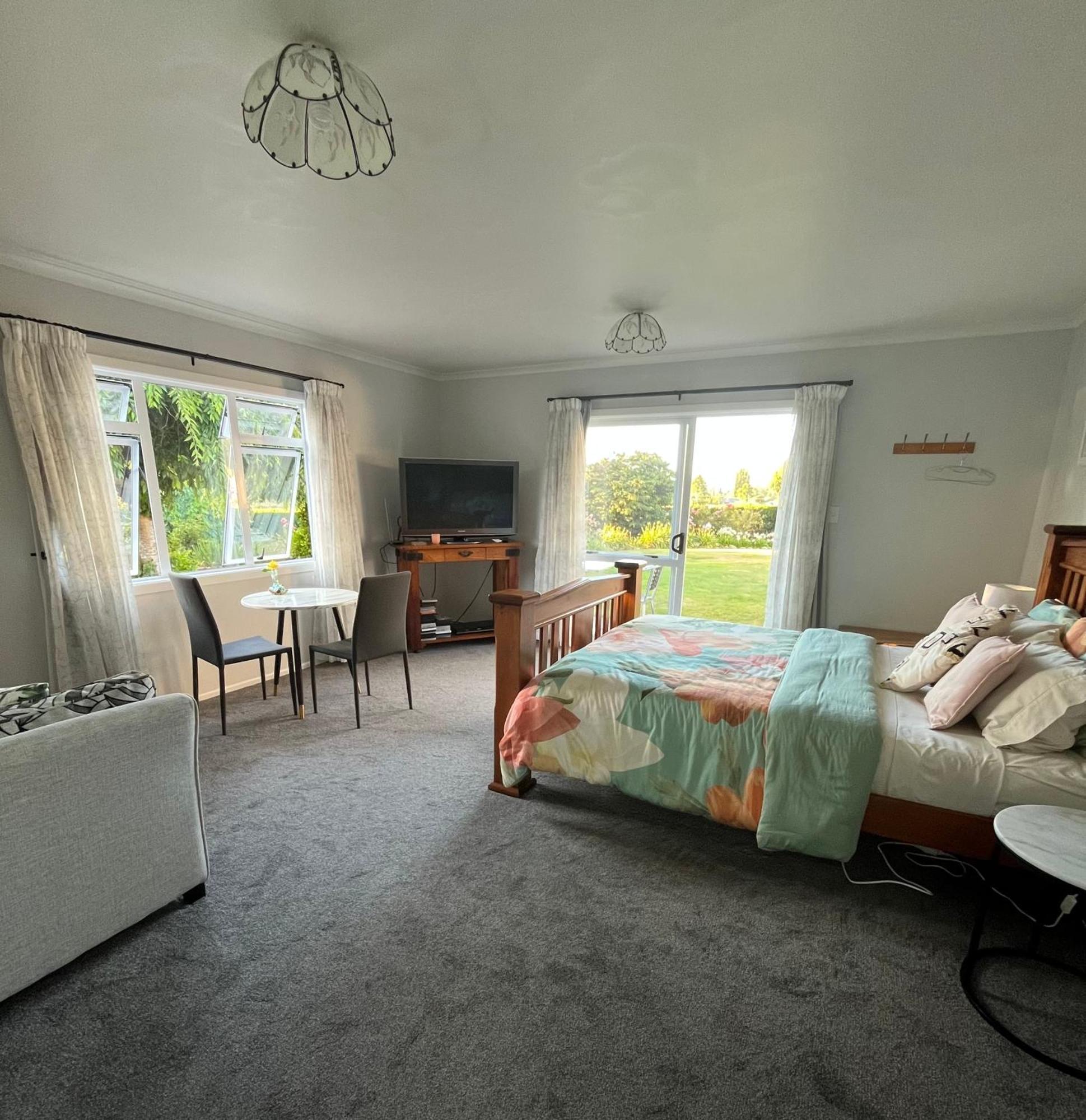 Kaimai Sunset Bed & Breakfast Matamata Kültér fotó